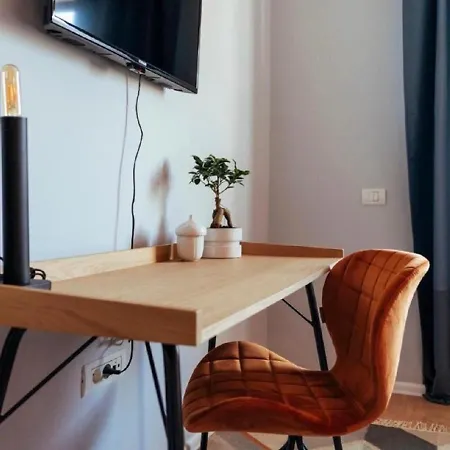 Tudor Studio Apartment