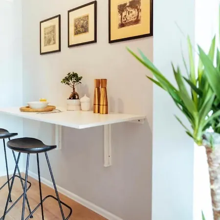 Apartment Tudor Studio *